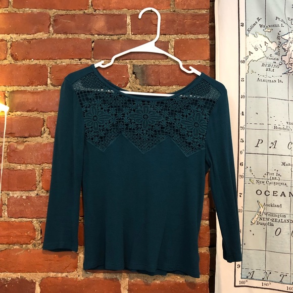 American Eagle Outfitters Tops - AEO Lace Front Shirt